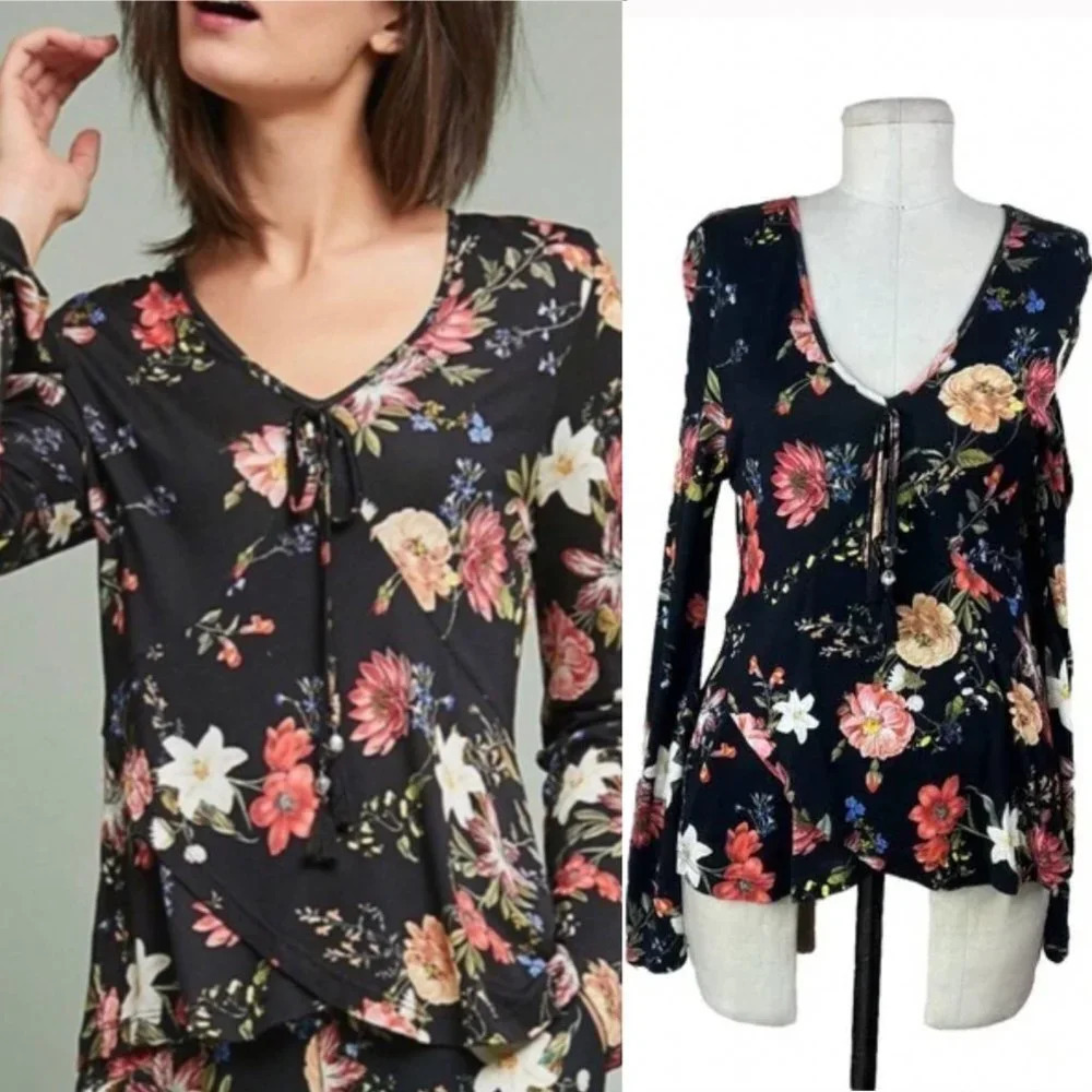 Anthropologie Farm Rio Top Blouse‎ Long Sleeve Jersey Floral Print Black Size XS